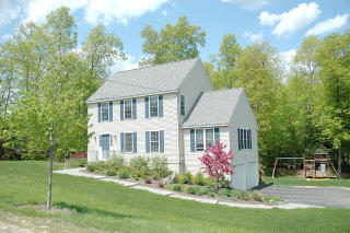 14 Kimball Way, Newmarket, NH 03857-2165