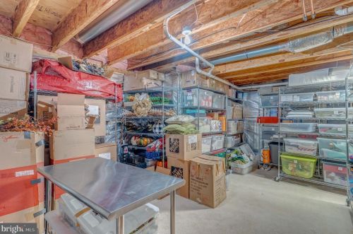 18292 St Georges Ct, Leesburg VA  20176-7421 exterior