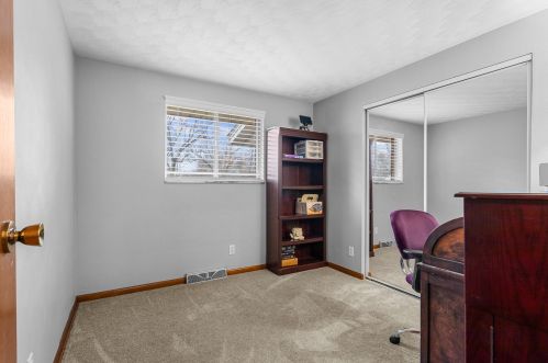 608 Alta Ave, Englewood OH  45322-1803 exterior