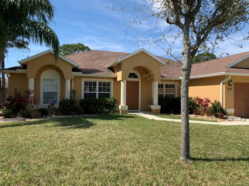356 Aurora St, Fort Pierce, FL 34983-1577