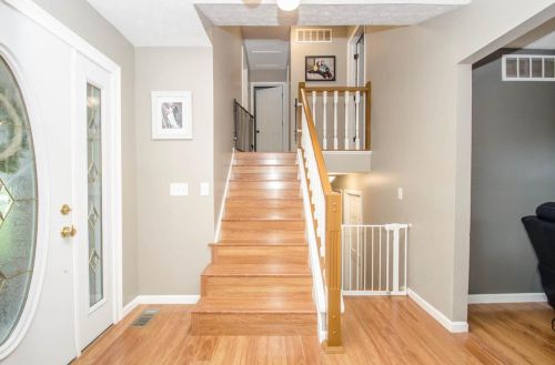 311 Rankin Dr, Englewood OH  45322-1223 exterior