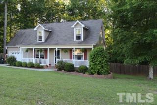 40 Broken Lance Dr, Youngsville, NC 27596-8791