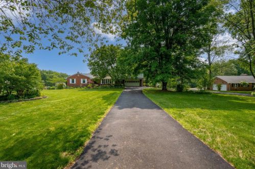 2409 Little River Rd, Haymarket VA  20169-1205 exterior