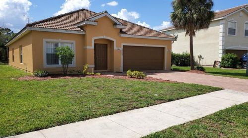 2885 Inlet Cove Ln, Naples, FL 34120-7569
