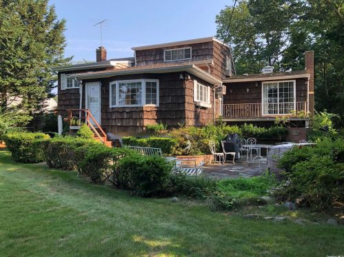 15 David Ct, West Islip NY  11795-3503 exterior