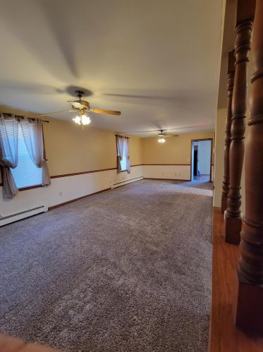 1202 Riverview Dr, Kewaskum WI  53040-9782 exterior