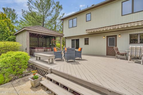 1808 Murray Dr, Belmar NJ  07719-9512 exterior