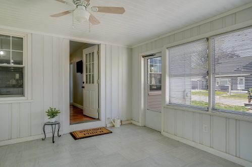 42 Lund St, Nashua NH  03060-4440 exterior