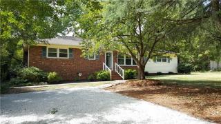 3405 Wilshire Dr, Greensboro, NC 27408-2923