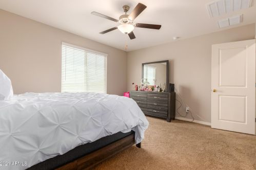 3821 79th Dr, Phoenix AZ  85033-3501 exterior