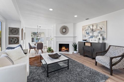 1052 Palmyra Ave, Orange CA  92866-2423 exterior