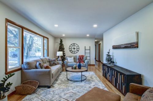 5388 Shore Dr, Eau Claire WI  54703-2073 exterior