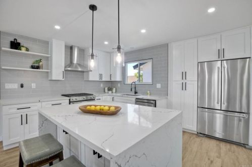 1826 Burroughs St, Oceanside CA  92054-6006 exterior