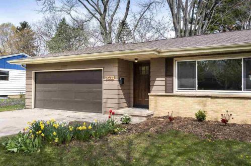5102 Regent St, Madison, WI 53705-4748