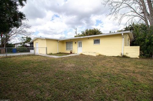 203 Jersey Rd, Lehigh Acres, FL 33936-6229