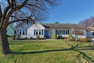 2918 Windermere Rd, Schenectady, NY 12304-3631