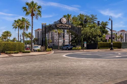145 Oyster Bay Cir, Altamonte Springs FL  32701-8041 exterior