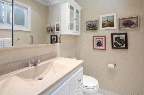 24 Surrey Dr, Norwalk CT  06851-3224 exterior