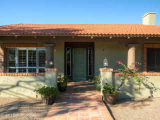 8214 Sharon Dr, Scottsdale AZ  85260-3548 exterior