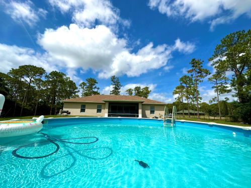 15210 66th Ct, Town Of Loxahatchee Groves, FL 33470-4550