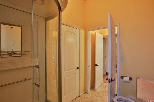 8816 Elston Ave, Downey CA  90240-2225 exterior