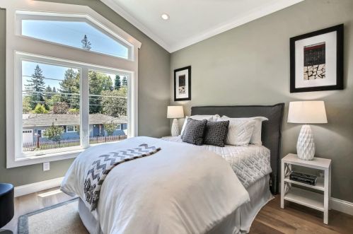 575 Beresford Ave, Redwood City CA  94061-4205 exterior