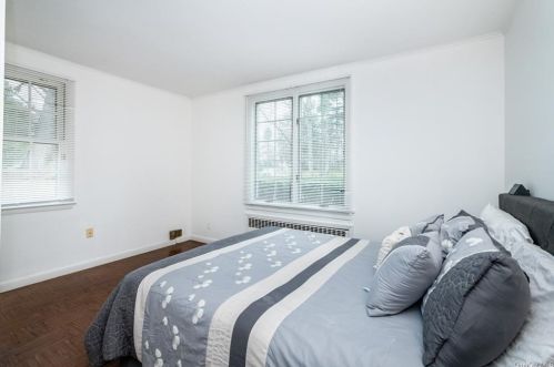 15 Fenimore Rd, New Rochelle NY  10804-2103 exterior