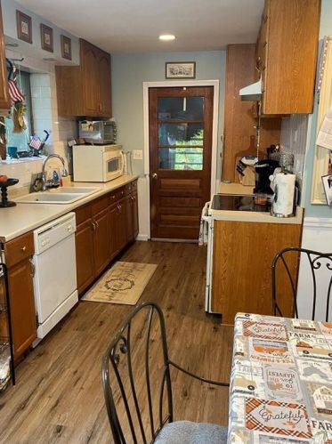 21 Grandview Dr, Mahopac NY  10541-4114 exterior