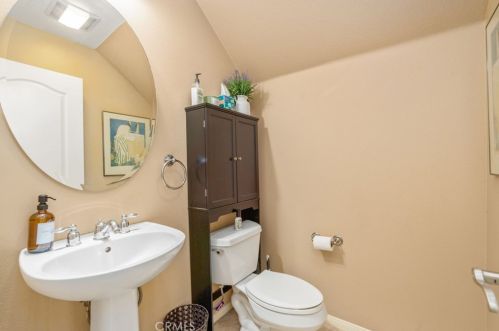 40357 Logan Ct, Temecula CA  92591-7507 exterior