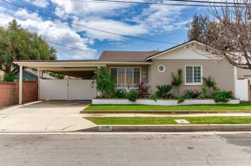 2112 256th St, Lomita, CA 90717-2618