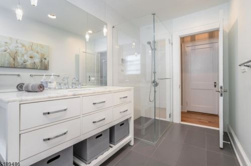 139 Hunter Ave, Fanwood NJ  07023-1030 exterior