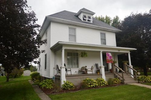 224 Glick St, Frankfort, IN 46058-2225