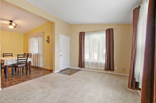 3663 125th St, Kenosha, WI 53158-4206