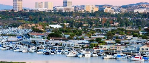 58 Saratoga, Newport Beach CA  92660-6148 exterior