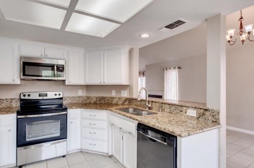 53 Glenshire Ln, Chico CA  95973-5601 exterior