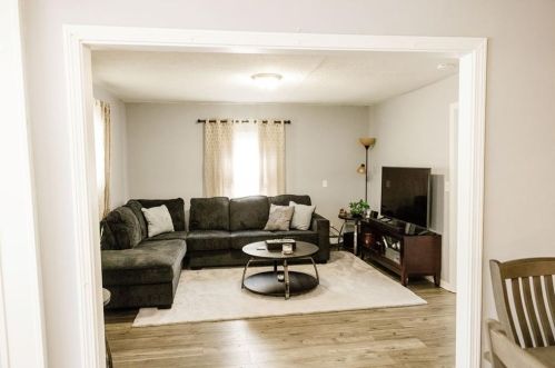 12 Haslam St, North Providence RI  02904-3218 exterior