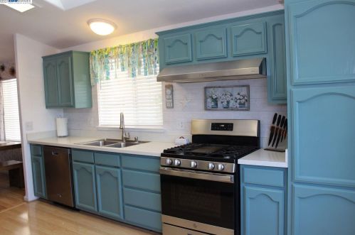 28378 Bradshire Rd, Hayward CA  94545-4818 exterior