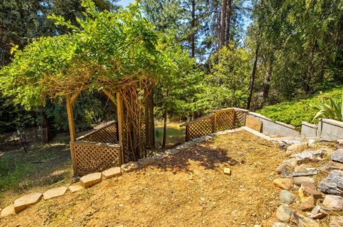 23720 Bonanza Rd, Pioneer CA  95666-9323 exterior