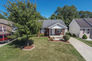 7006 Matthews Rd, Louisville, KY 40258-4718