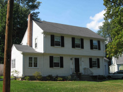 20 Bunker Ln, Newton, MA 02465-1706