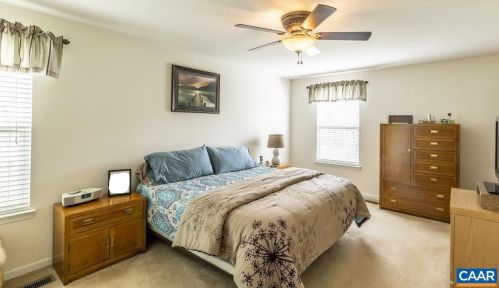 41 Robins Ct, Bybee VA  22963-2089 exterior