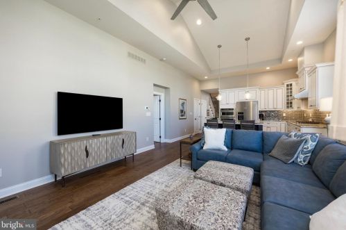 190 Iron Hill Way, Collegeville PA  19426-2833 exterior