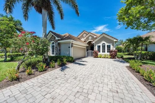 8475 Mallards Way, Naples FL  34114-9489 exterior