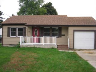 3611 Tannery Rd, Two Rivers WI  54241-1432 exterior