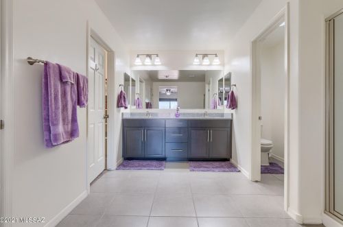 828 Placita Pozanco, Green Valley AZ  85614-3807 exterior