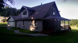 8140 Urquhart St, Olympia, WA 98502-9637