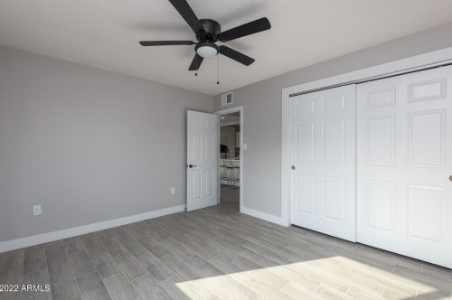 9409 4th Ave, Phoenix AZ  85021-2410 exterior