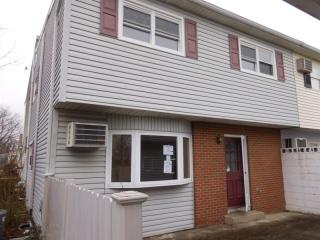 2 Stonewood Pl, Catasauqua, PA 18032-1016