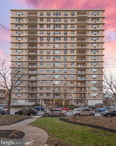 1301 Harrison St, Wilmington, DE 19806-3128