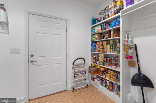 114 Otter Ln, Montross VA  22520-4148 exterior